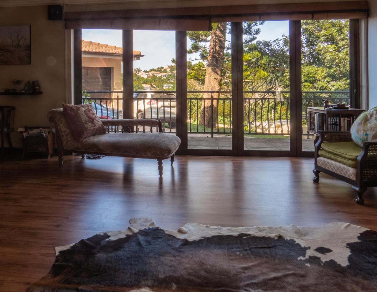 Ekhaya Guest House Ballito Exterior photo